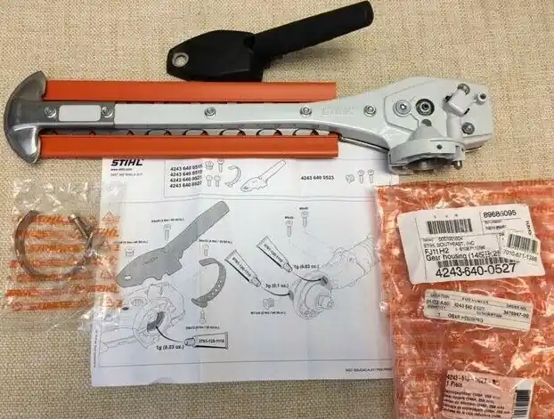 STIHL Obudowa przekładni (145°, 250 mm) 4243 640 0527 - Na stanie
