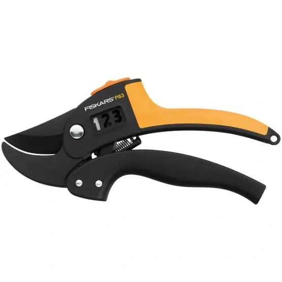 Sekator kowadełkowy PowerStep™ Fiskars - Wyprzedaż