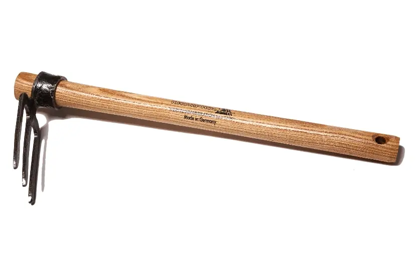 Cena specjalna - Motyczka 3-zębowa stylisko jesionowe 130cm