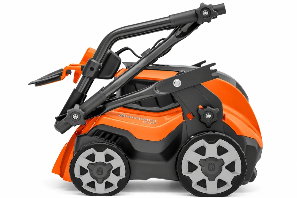 Jakość premium - Wertykulator akumulatorowy S138i Husqvarna z baterią i ładowarką